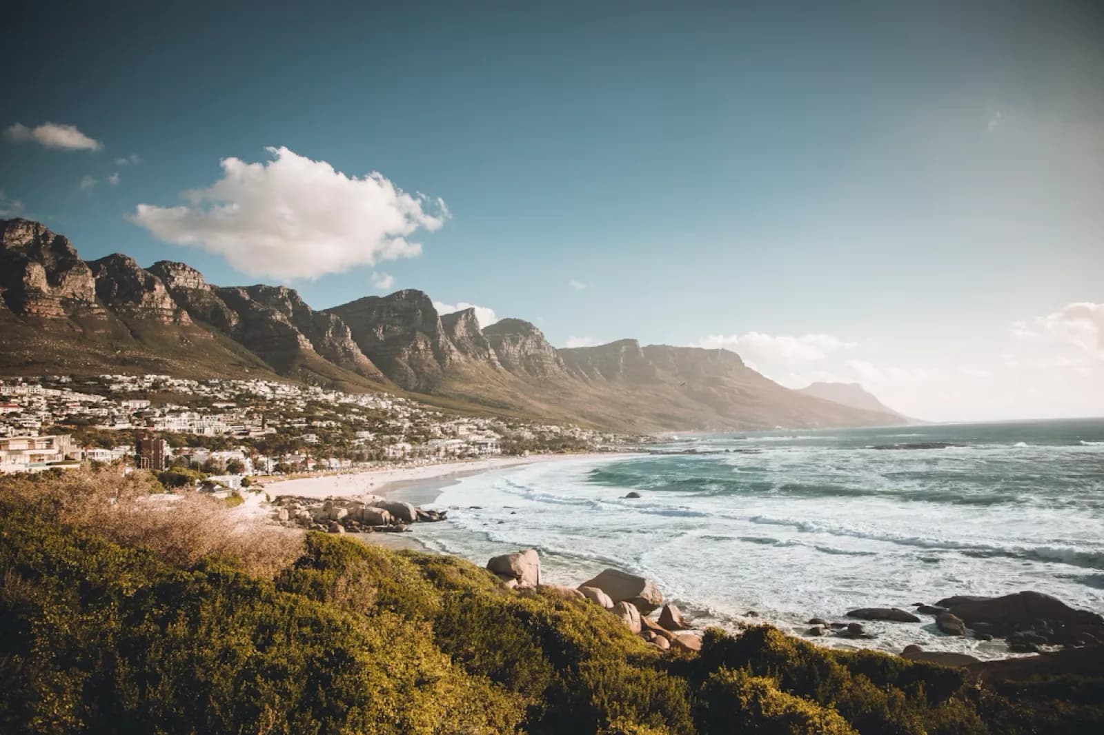 Kapstadt mit der Waterfront und dem Tafelberg